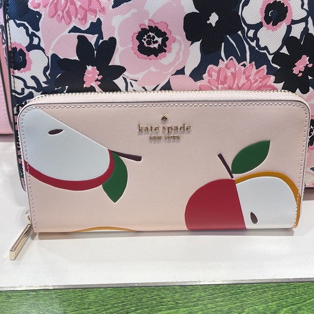 Kate Spade Honeycrisp Red Apple Continental Wallet
Pink Multi - Picture 13 of 16